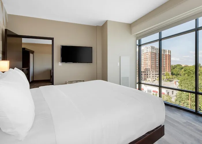 Cambria Hotel College Park