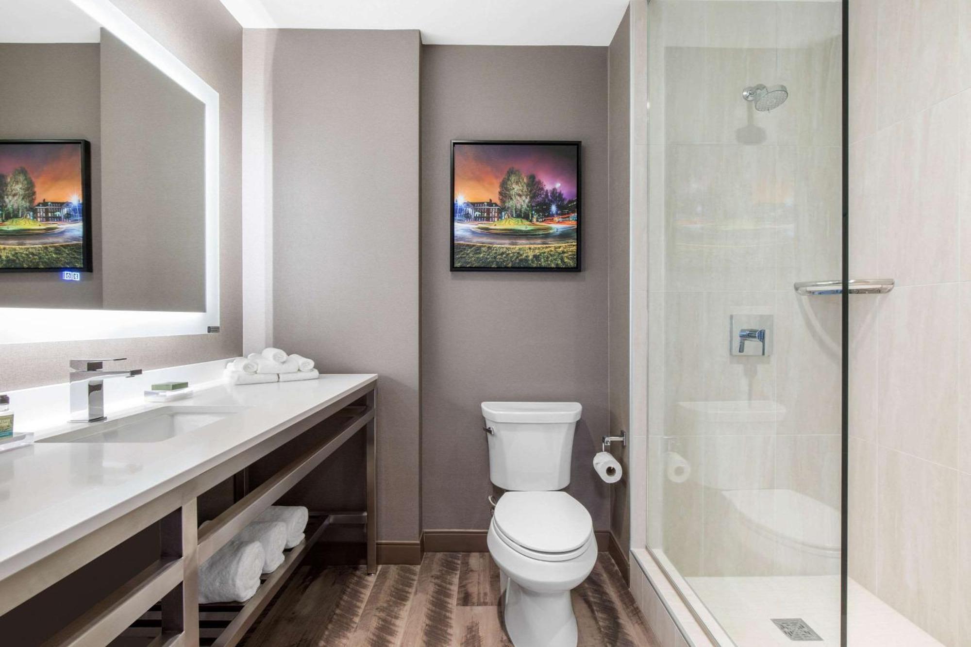 Hotel Cambria 3*
