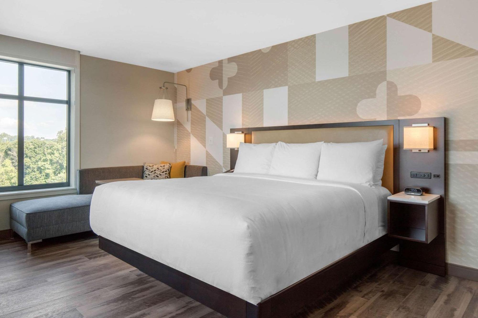 Hotel Cambria 3*