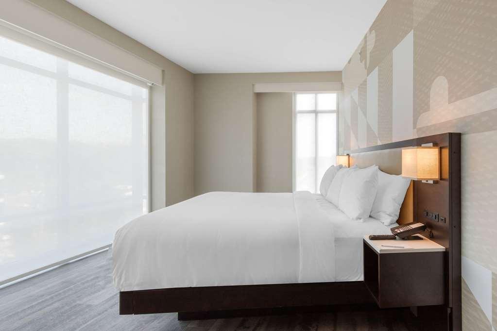 Hotel Cambria College Park